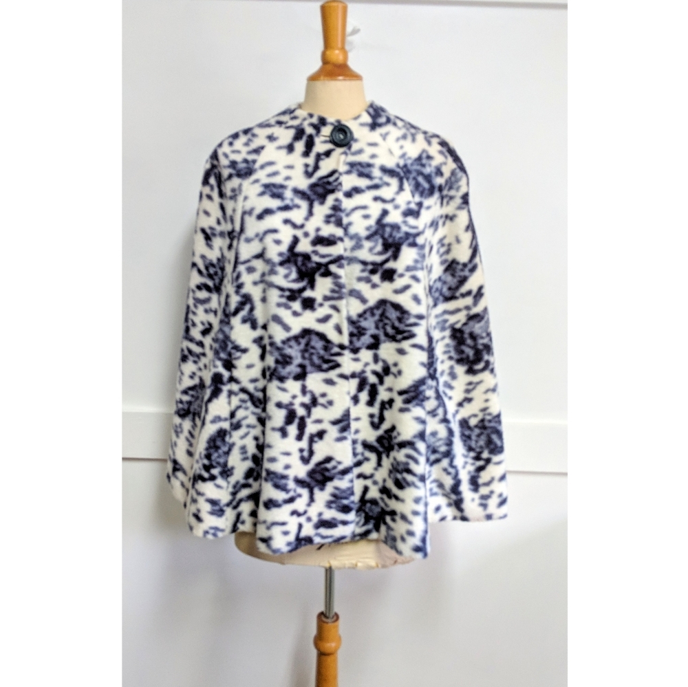 Vintage 1960 Faux Fur Snow Leopard Poncho Medium